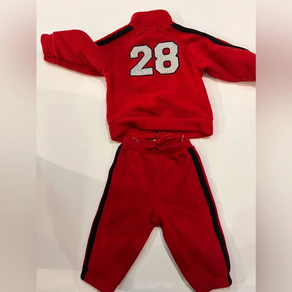 Carter's 2 piece infant sweat suit